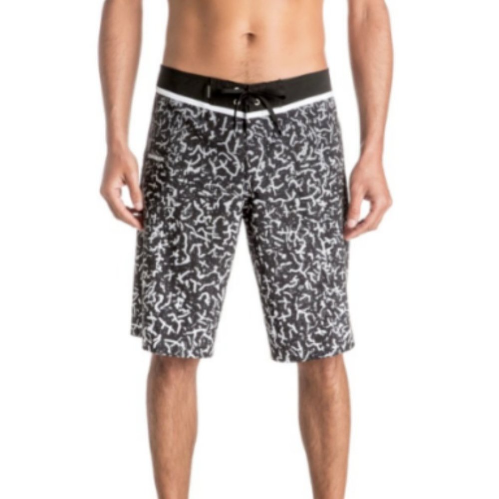 NTW Quiksilver swim GLITCHED 21"board shorts black